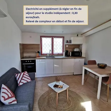 Mas La Belle Ambroise - D'hotes Et 4*